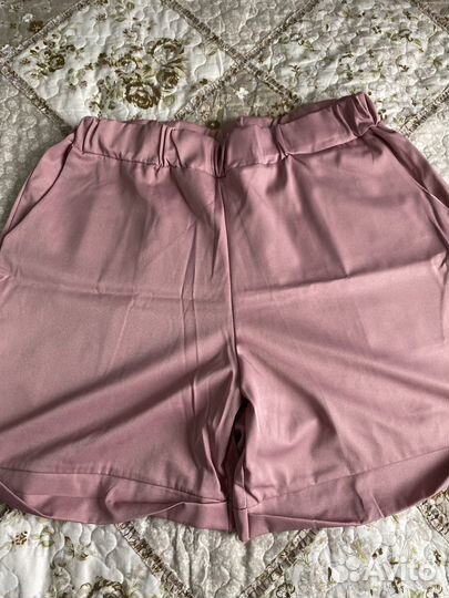 Костюм женский