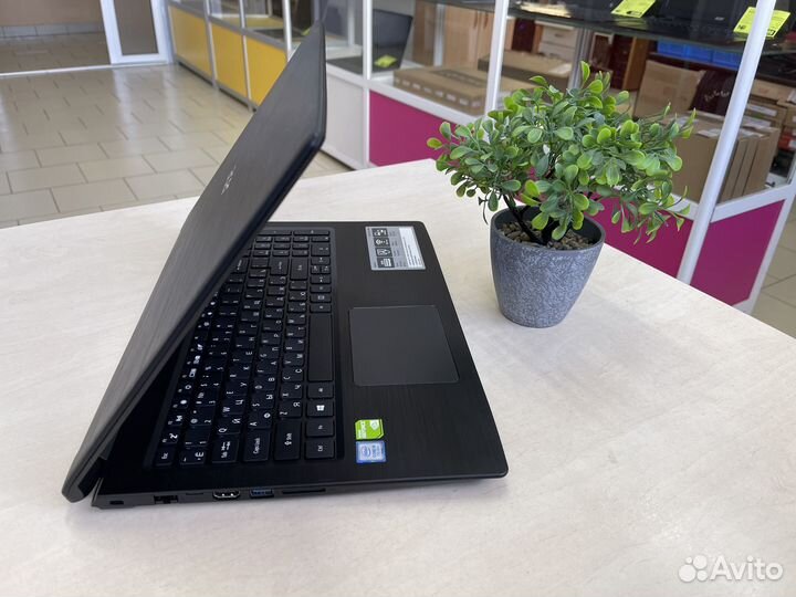 Ноутбук Acer/Core i5/8GB/MX130/SSD/FHD