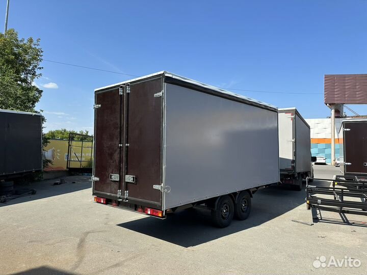 Прицеп двухосный с тормозами