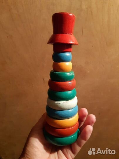 Деревянная пирамидка СССР
