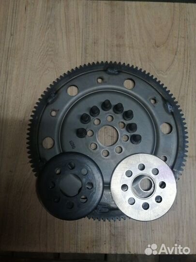 Маховик Toyota Corolla (E150) X 2010–2013