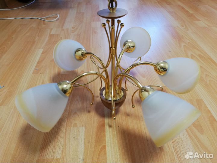 Люстра потолочная бу