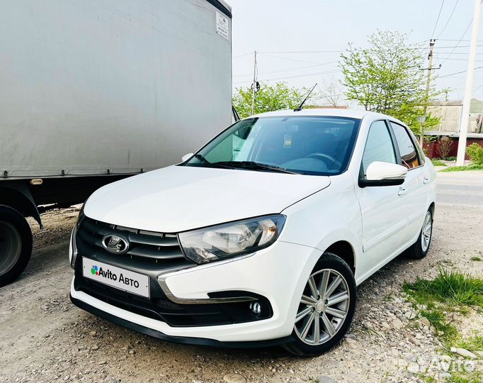 LADA Granta 1.6 МТ, 2019, 180 000 км