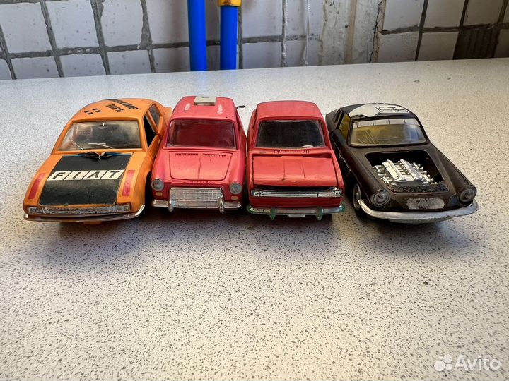 Старые модельки машин