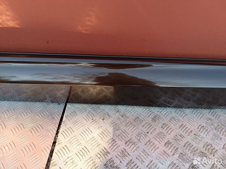 Накладка порога правая Volvo S60 B4204T26 2019