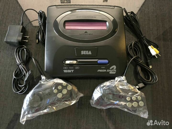 Игровая приставка sega