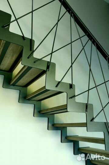 Изготовление лестниц под заказ