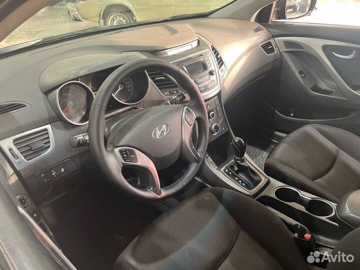 Hyundai Elantra 1.6 AT, 2015, 135 351 км