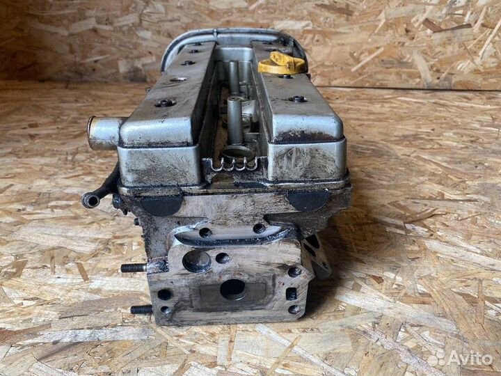 Головка блока цилиндров Opel Vectra