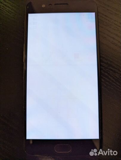 Телефон OnePlus 5