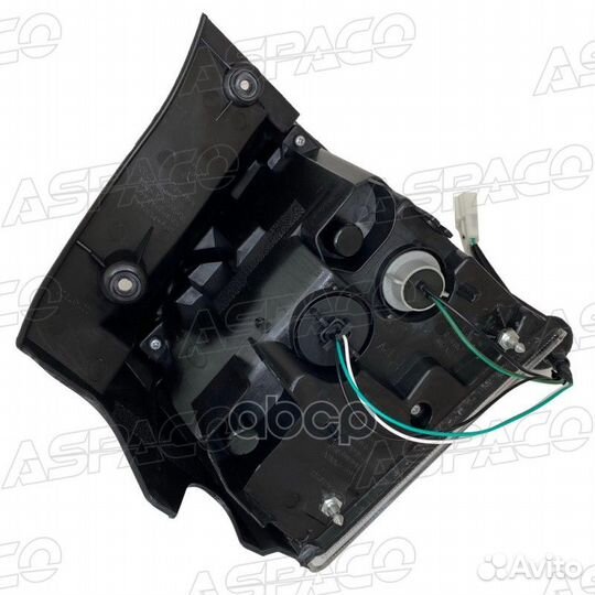 Фонарь задний наружный правый mitsubishi outlan