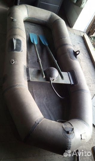 Резиновая лодка 