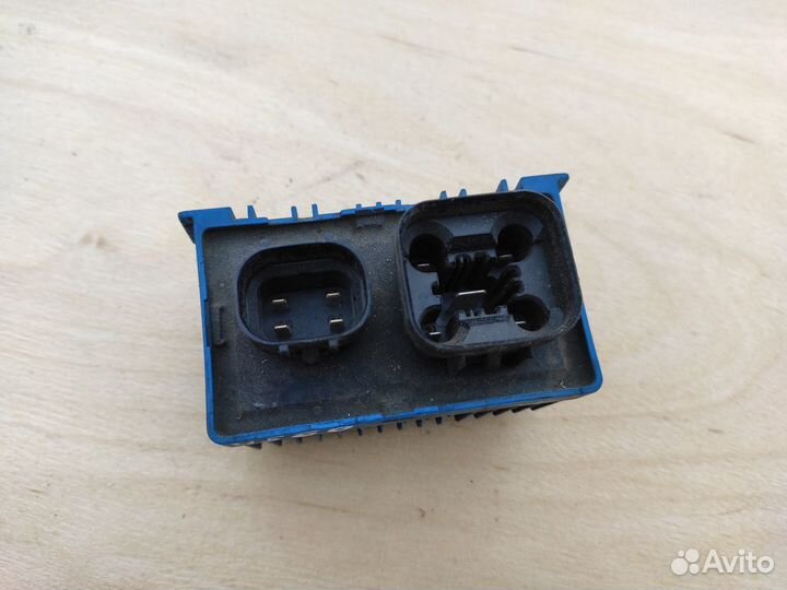 Реле свечей накала Z13DTJ на Опель Корса Д