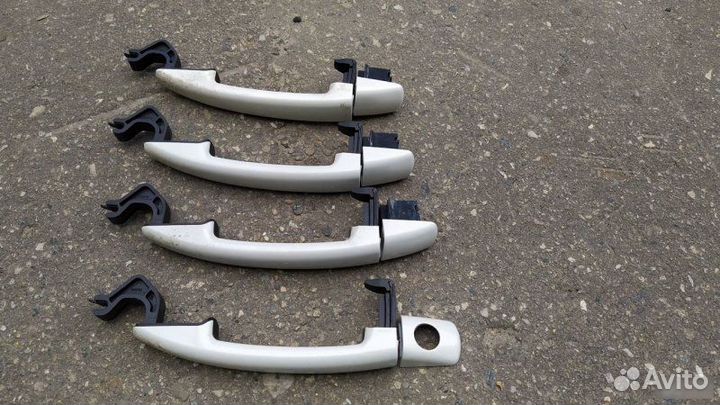 Комплект ручек Peugeot 3008