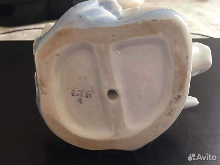 Статуэтка фарфор «Царевна лебедь». Дулево