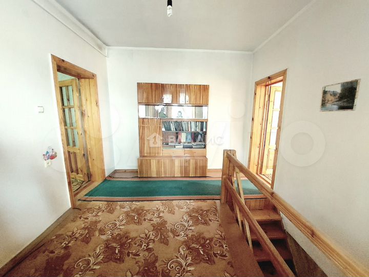 Дом 111 м² на участке 5,4 сот.