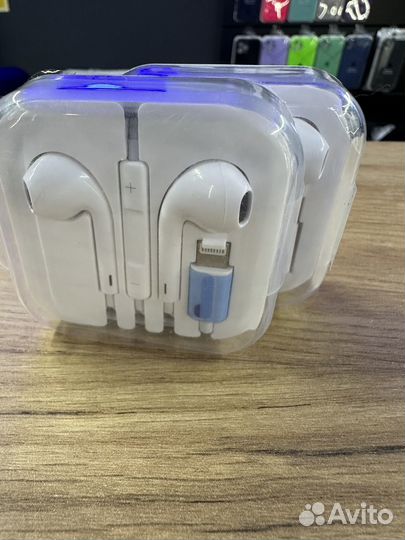 Наушники earpods