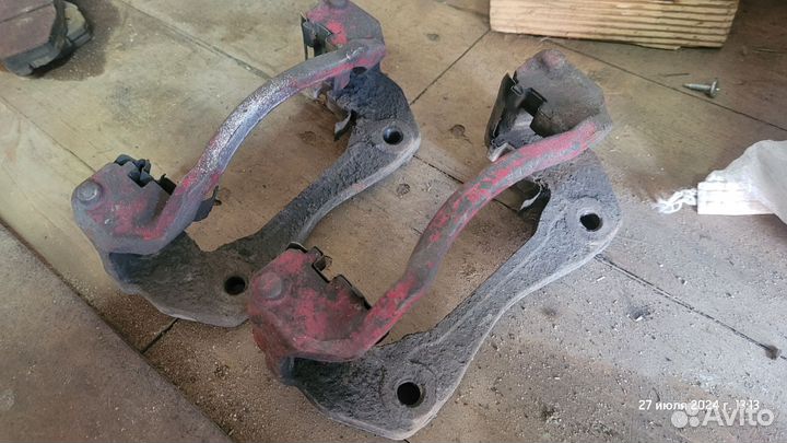 Передние суппорта Kia Ceed ED G4GC