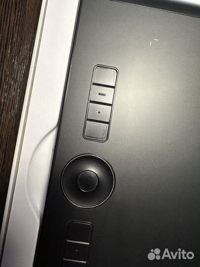 Графический планшет Wacom Intuos Pro Large PTH-860