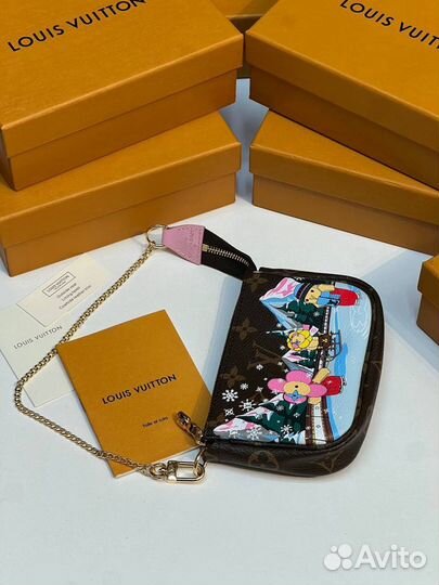 Louis Vuitton клатч Mini Pochette Accessoires