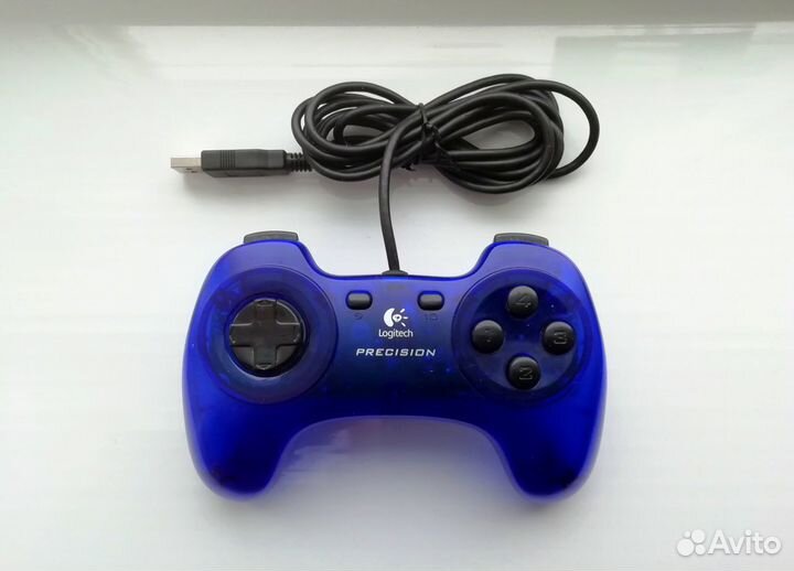 Геймпад Genius/Logitech