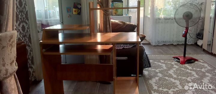 Компьютерный столик бу