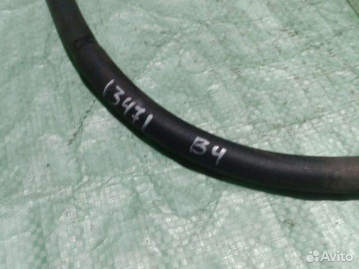 Шланг гидроусилителя Volkswagen Passat B4