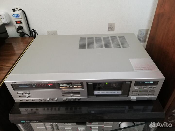 Кассетная дека JVC DD-9 120V. С коробкой