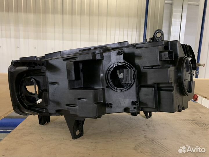 Фара правая BMW X5 F15 Adaptive LED 3 блока