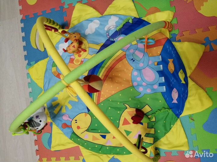 Развивающий коврик
