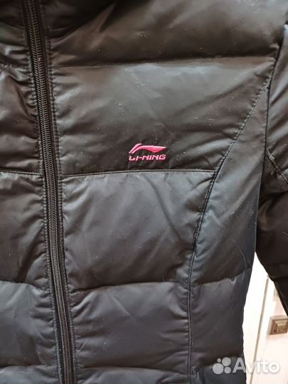 Демисезонный пуховик Li-ning 44 размера