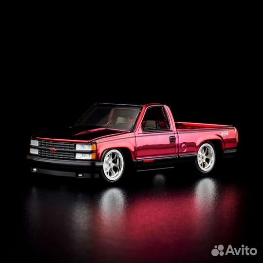 Hot Wheels RLC 1990 Chevy 454 SS модель 1:64