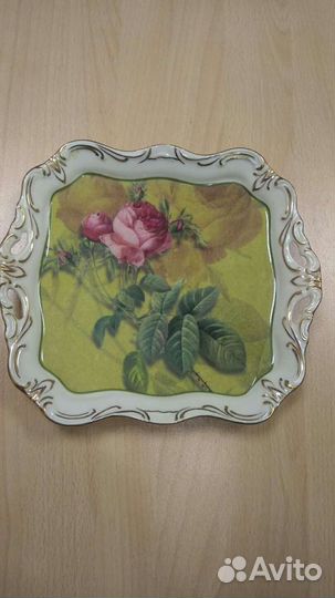 Поднос-тарелка