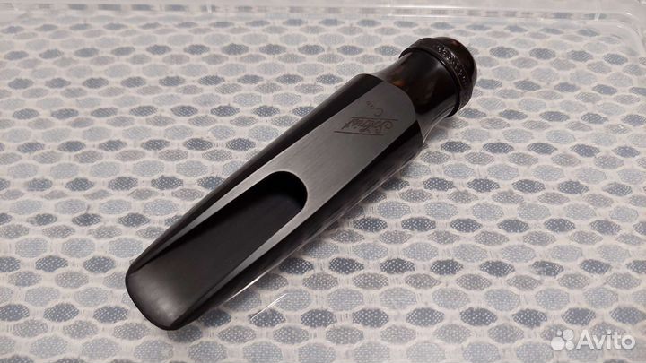 Selmer Soloist C** (баритон - саксофон)