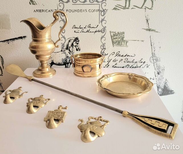 Чайник, кувшин, ваза бронза