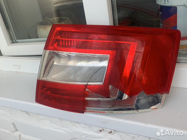 Фонарь задний правый skoda octavia a7
