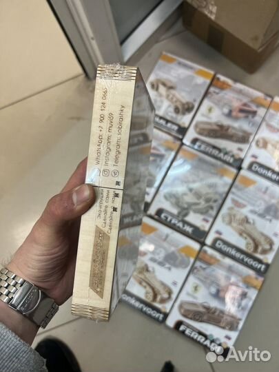 Конструктор деревнный масштаб 1/20 лот 9 штук