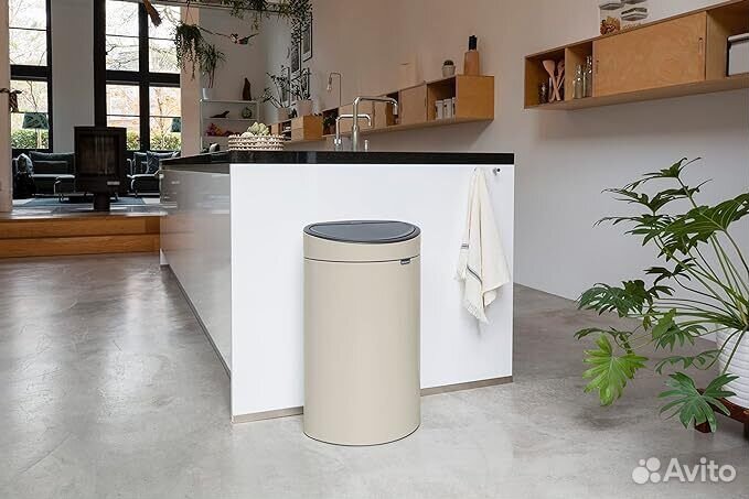 Мусорное ведро Brabantia Touch Bin 40л из Европы