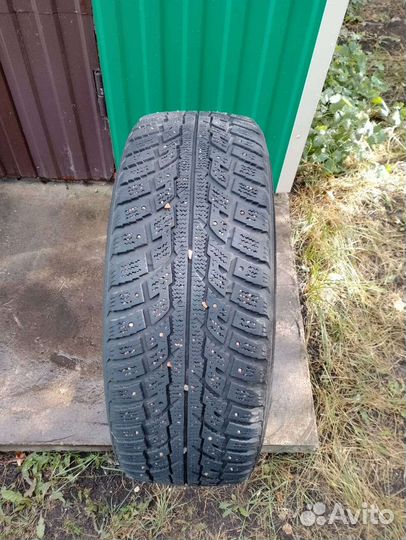 Kumho I'Zen RV Stud KC16 225/60 R17