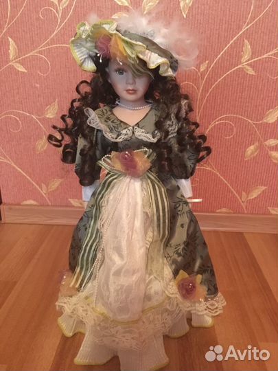 Фарфоровая кукла «Кира». Angel Collection