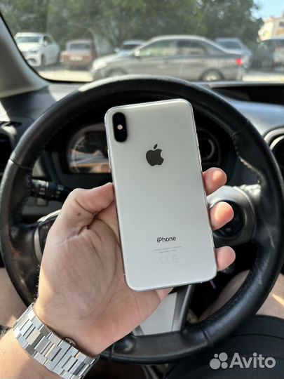 iPhone Xs, 64 ГБ