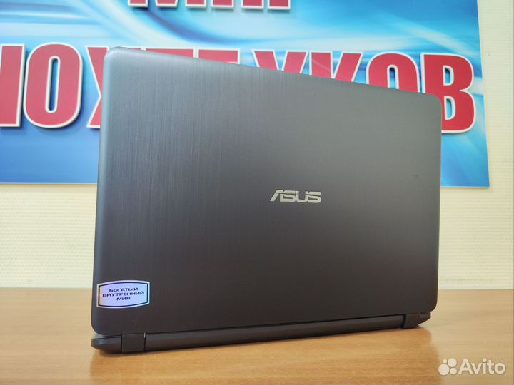 Asus / i5 8gen / 12gb / ssd / 1128gb / Mx 130 2gb