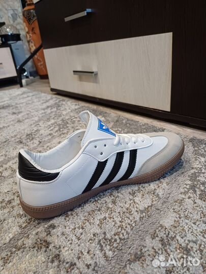 Кроссовки adidas samba 43 р. новые