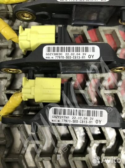 Датчик удара Honda Accord 77970-SED-c813