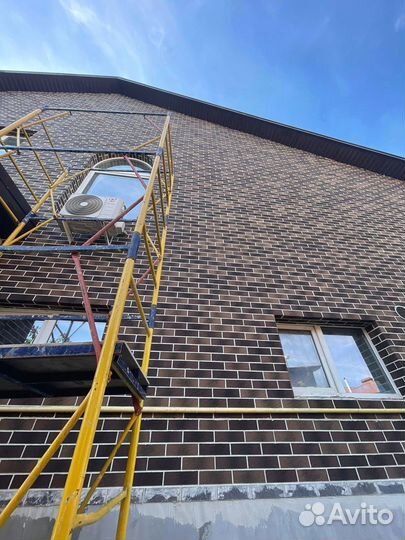 Гибкий кирпич на сетке