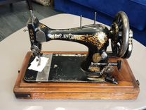 Старинная швейная м�ашинка Singer Зингер