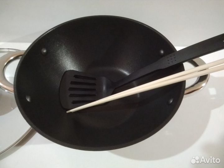 Казан-сотейник-кастрюля, Вок, сковорода из чугуна