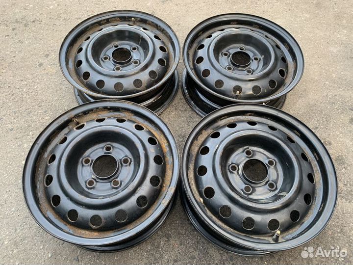 Диски R15 5x114.3 Dia 67.1 KIA