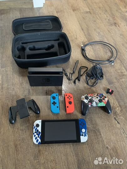 Nintendo switch + Zelda: Tears of the Kingdom