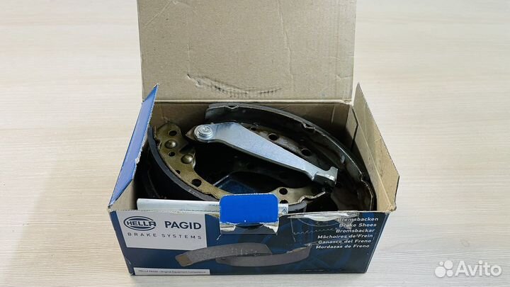 Задние колодки Volkswagen Polo Hella Pagid H8720